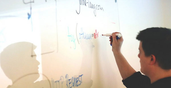 品牌戰(zhàn)略定位規(guī)劃怎么做？制定要注意什么？